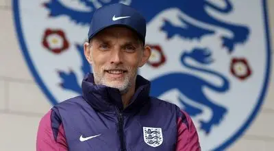 سرمربی مشهور تا ۲۰۲۸ تمدید کرد | نخستین واکنش پس از تمدید قرارداد