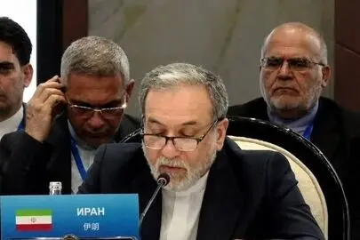 عراقچی با رئیس مجمع عمومی سازمان ملل دیدار کرد+عکس