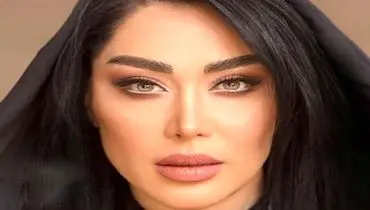 استایل شیک سارا منجزی پور با عینک خاص