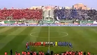 ویدیوی جنجالی از دربی؛ تخریب دیوار و ورود به ورزشگاه بدون بلیت توسط تعدادی از هواداران!