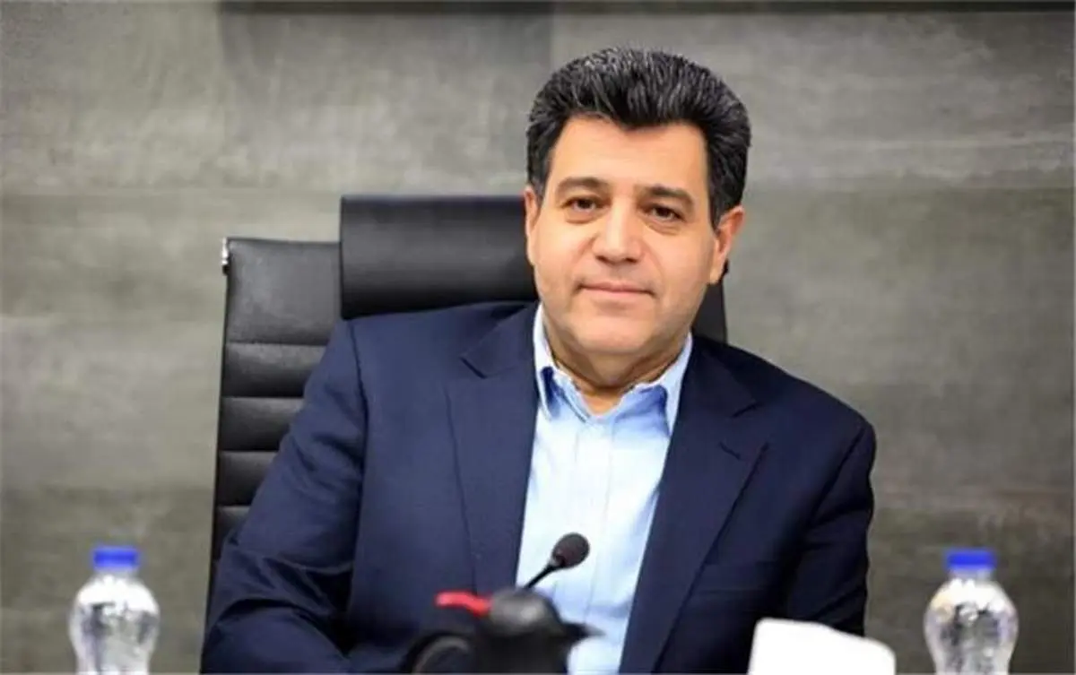 سلاح‌ورزی: سه‌نرخی شدن بنزین معجزه نمی‌کند