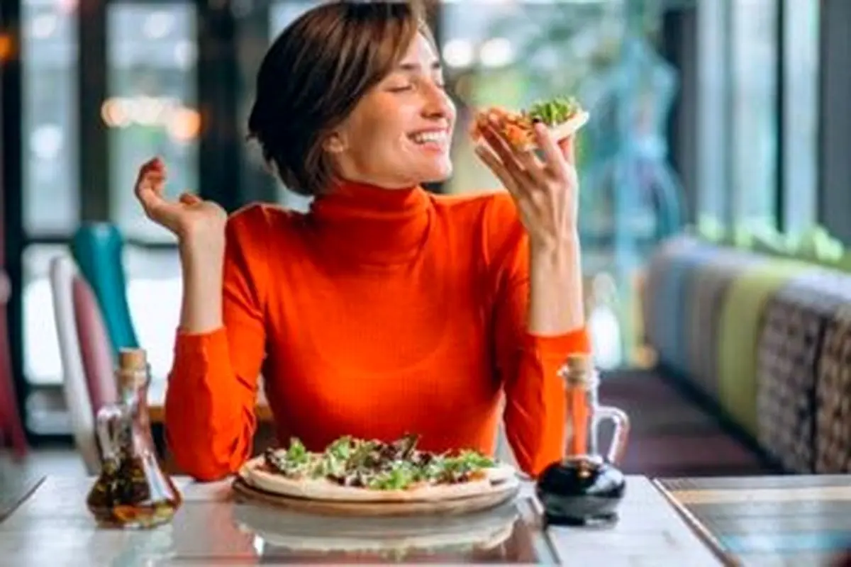 تاثیر باورنکردنی بد جویدن غذا روی زیبایی فک و صورت