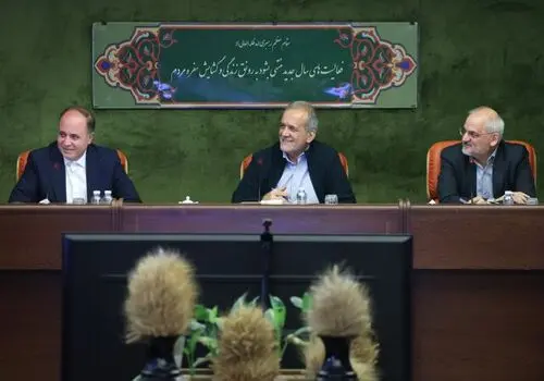 پزشکیان: بقای اعتماد عمومی در گرو اجرای بی‌تبعیض عدالت است
