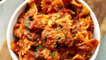 شام امشب با من: طعم متفاوت ایتالیا؛ پاستا گوجه‌ای بدون گوشت و مرغ؛ یک غذای سالم و فوری