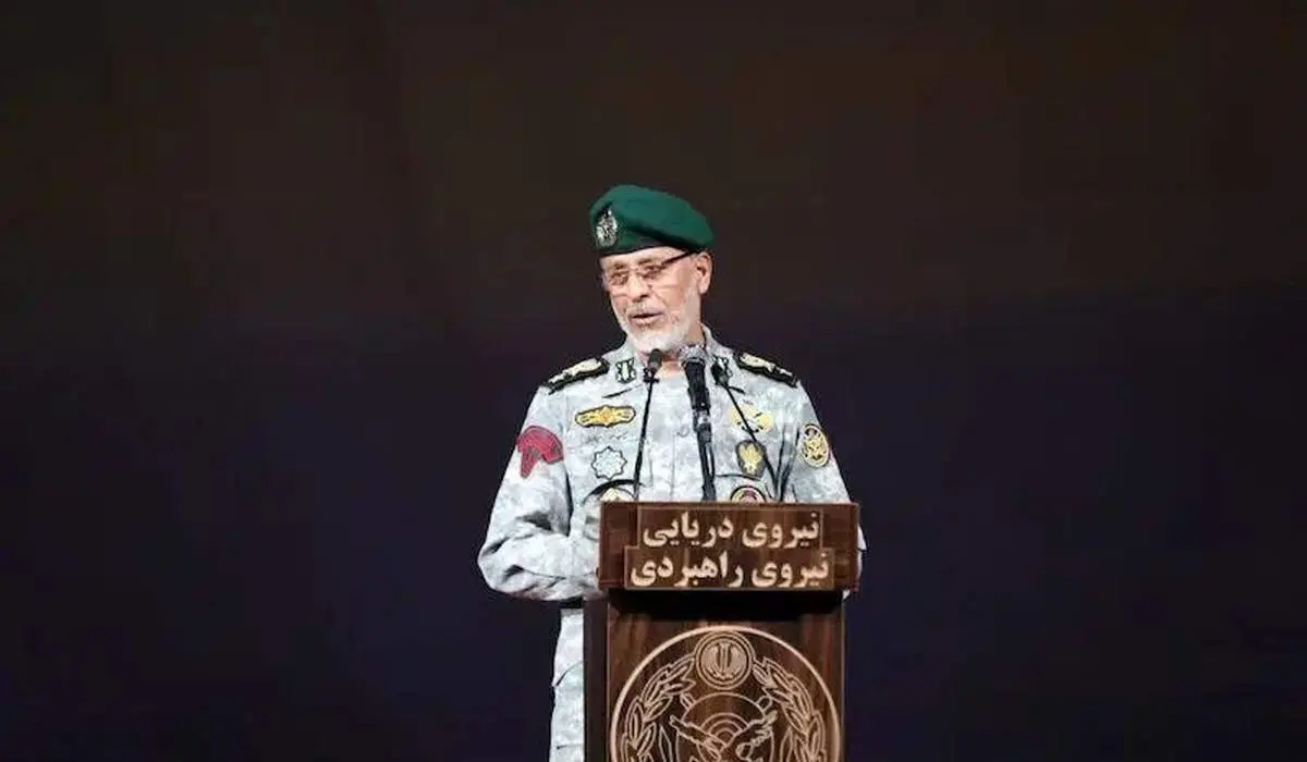 معاون ارتش: دشمن دنبال شکستن اتحاد ملت است، اما مردم ایران همواره پای انقلاب ایستادهاند