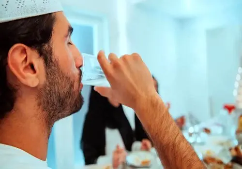 باید نبایدهای لازم برای درمان تشنگی ماه رمضان