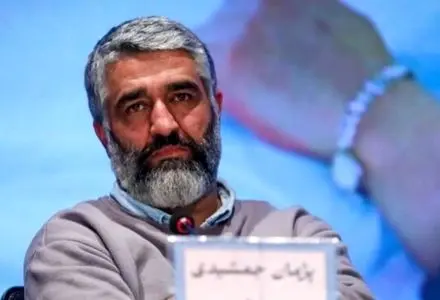 تخریب عکس پژمان جمشیدی در مترو تهران!