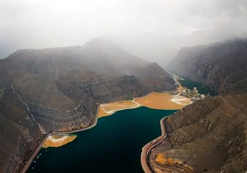  تردد دریایی در تنگه هرمز به صورت موقت ممنوع شد + فیلم
