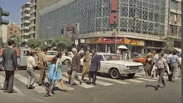 باسواد‌های تهران در این محله جمع شدند +عکس

