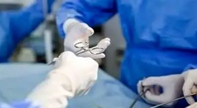 تصاویر تازه منتشر شده از اتاق عمل پزشک قلابی/ویدیو 