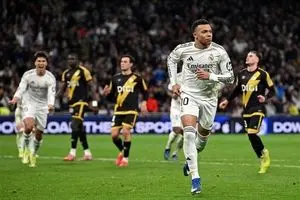  اوساسونا ۲ - رئال مادرید ۱/ هدیه ویژه به بارسلونا با طلسم‌شکنی پانزده ساله 