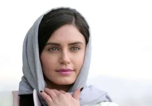 عکس‌های خوش حس‌وحال الناز شاکردوست با تمِ زمستانی