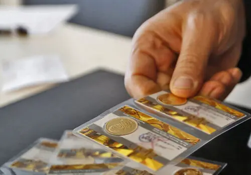 آخرین وضعیت قیمت طلا و سکه امروز یکشنبه 4آبان ۱۴۰۴ + جدول