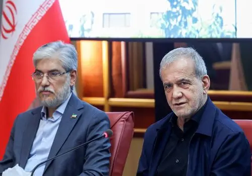 پزشکیان و شهباز شریف امروز ارتباط برقرار می کنند