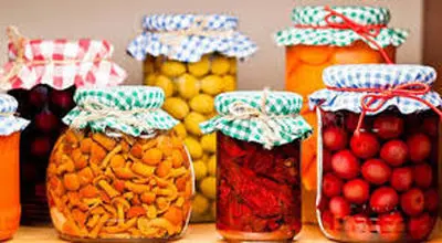 
معرفی لیست کاملی از انواع ترشی های خوشمزه !
