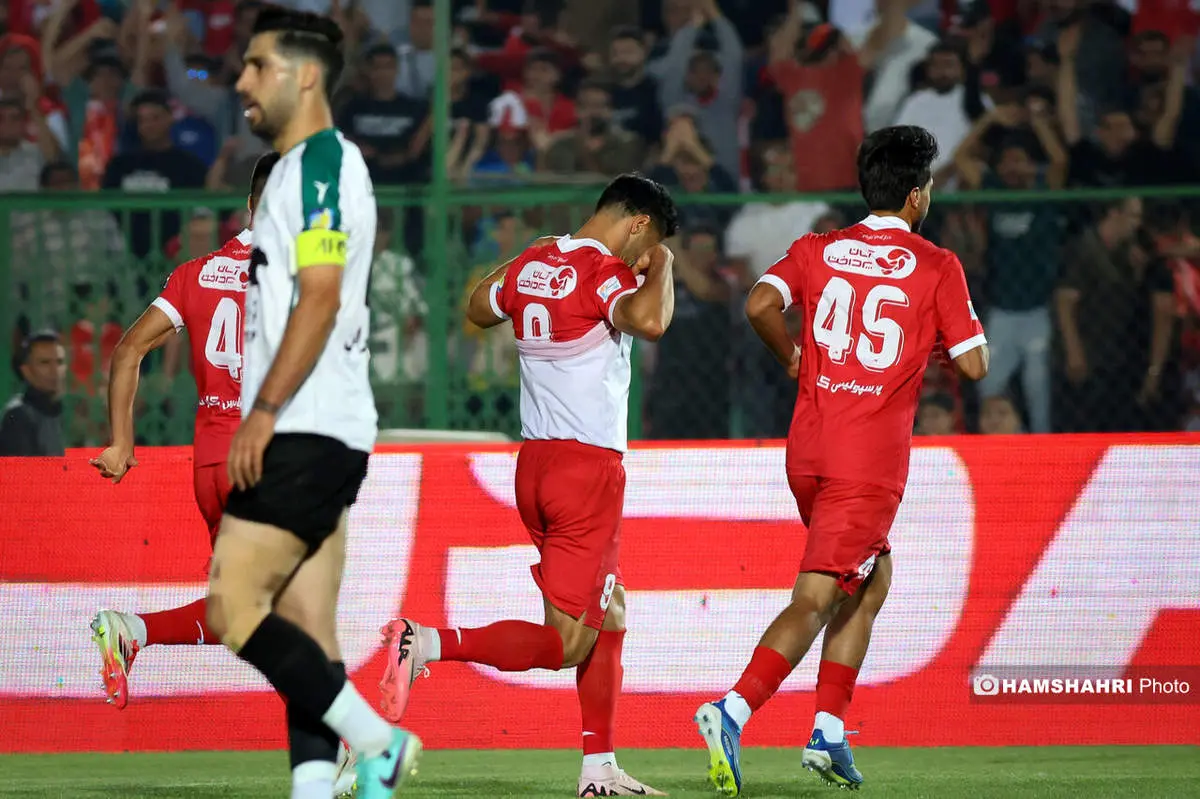 انتقاد به حضور اوسما در پرسپولیس؛ هاشمیان نباید کنار میرفت