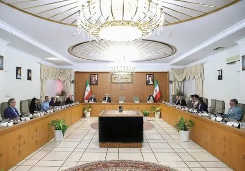 عارف:  در زمان و شرایط مناسب پاسخ اسرائیل را خواهیم داد