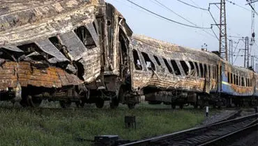 انهدام یک قطار مملو از تجهیزات نظامی در اوکراین توسط ارتش روسیه+ فیلم
