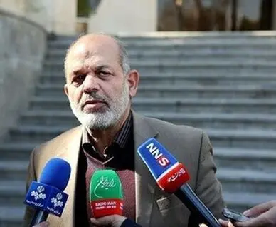 وحیدی: تنگه هرمز جای دخالت قدرت‌های فرامنطقه‌ای نیست