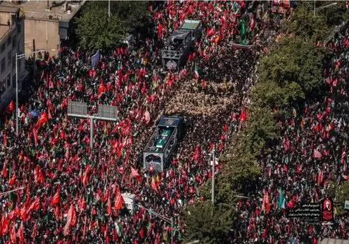 بازیگری که دو بار نقش رهبر انقلاب را ایفا کرد/ روایت علیرضا مهران از یک تجربه متفاوت