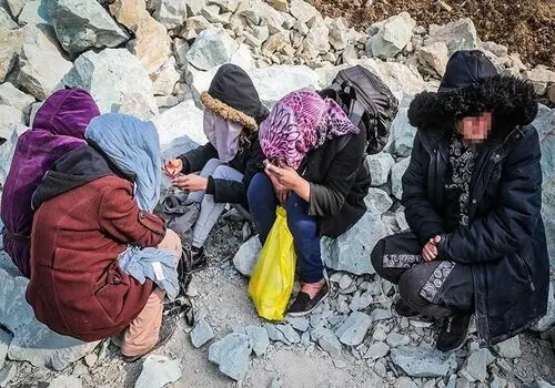 ماجرای حضور معتادان در بزرگراه چه بود؟