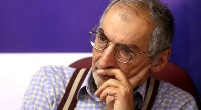 کیفرخواست صادق زیباکلام صادر شد