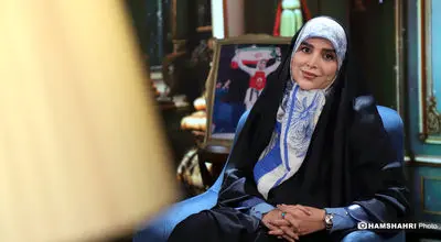 نظر مژده لواسانی درباره ترامپ | مستحضر هستید که ...
