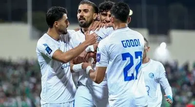 پای خانواده مهران احمدی به گل استقلال باز شد!