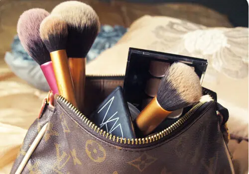 گسترش فضاهای درمانی و بهداشتی ، هزینه نیست، سرمایه گذاری در حوزه سلامت است