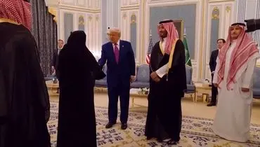 تصاویر دست‌دادن دیپلمات‌های زن عربستان با ترامپ
