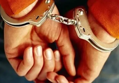 دستگیری ۳ زن و مرد گنج‌یاب در میانه جنگ