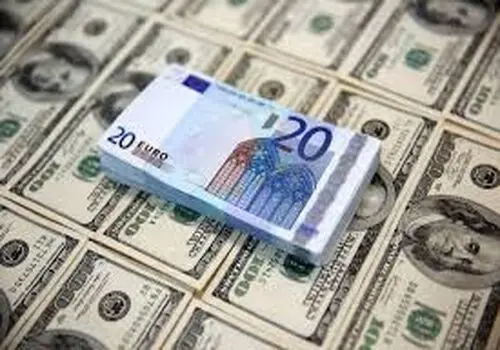 دلار در سراشیبی سقوط؛ آیا بازار به ثبات می‌رسد؟
