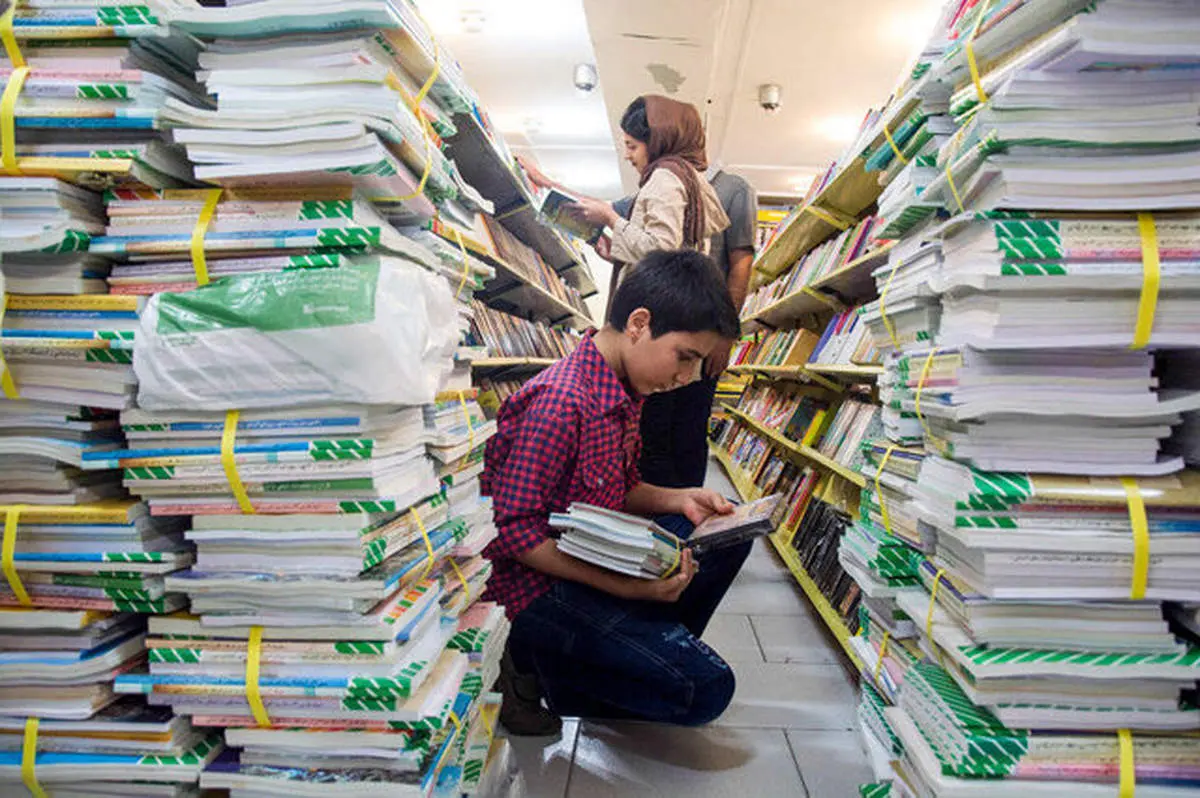  ارائه فایل به جای کتابهای درسی در مدارس؟