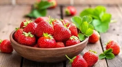 پوست خوب می خواهید؟ توت فرنگی بخورید