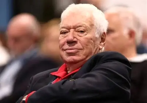 آخرین سرویس اسطوره؛ خداحافظ پیترانجلی!