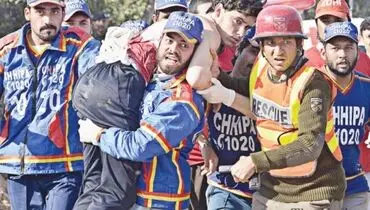 حمله تروریستی به مقر فرماندهی نیروهای مرزی در پیشاور پاکستان