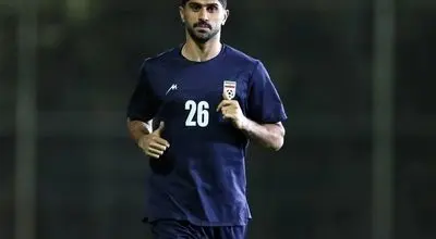  انتقاد تند ستاره تراکتور از کیفیت چمن یادگار امام: در حد لیگ دو هم نبود! 