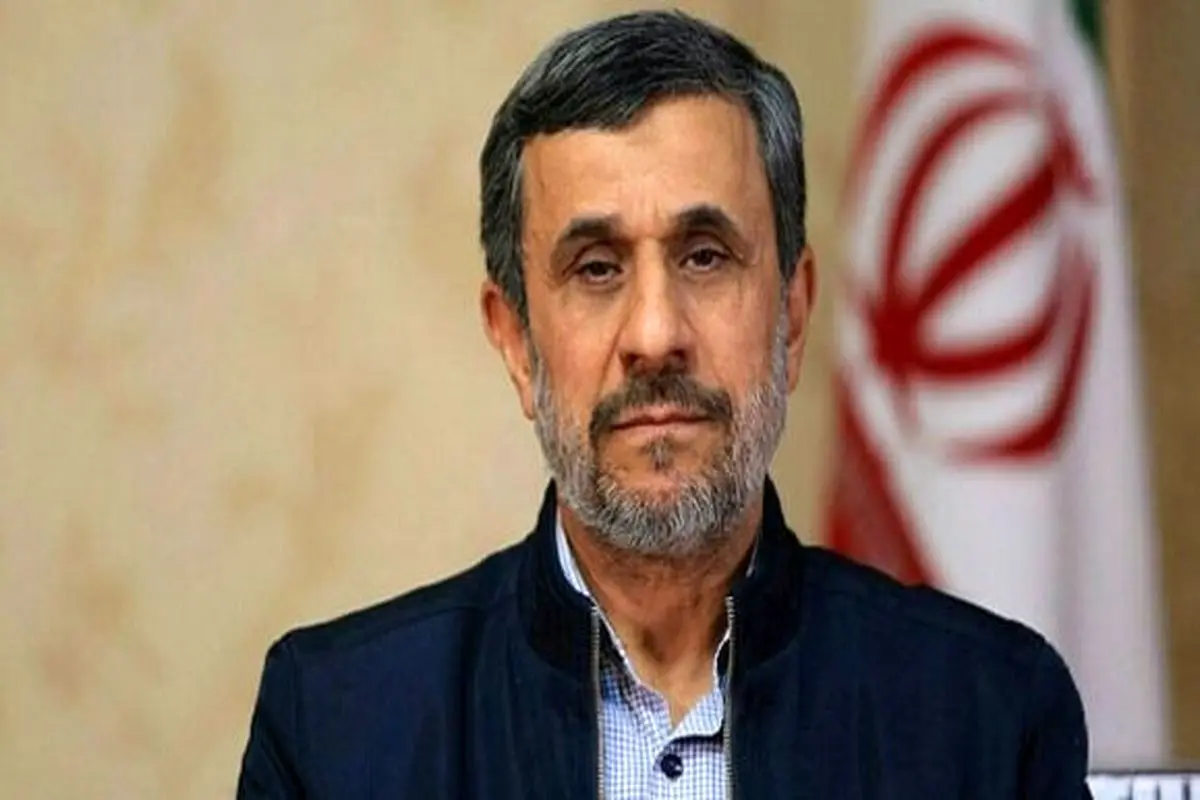 حضور احمدی نژاد با کت چرمی در دیدار رهبری+ عکس