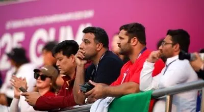 فرار احسان حدادی از پاسخگویی و عذرخواهی با اقدامات عجیب!