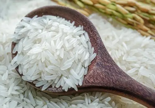 روش های موثر شستن ظروف چرب
