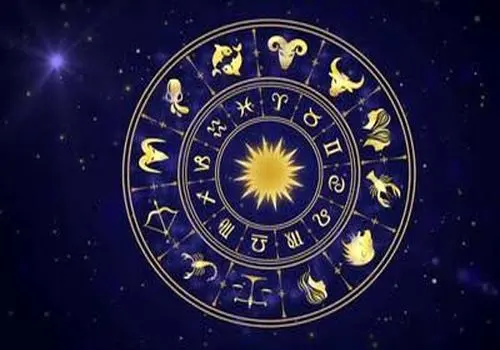 ستارگان چه می‌گویند؟ طالع‌بینی امروز برای عشق، کار و آرامش ذهنی