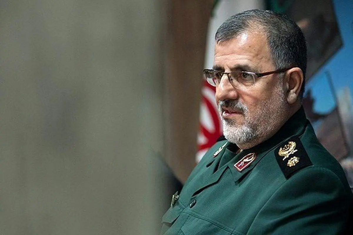 دیدار فرمانده نیروی زمینی سپاه با خانوادۀ شهدای حادثۀ تروریستی چابهار و راسک+تصاویر