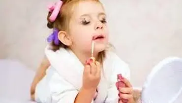 آرایش کودکان چه مضراتی دارد؟
