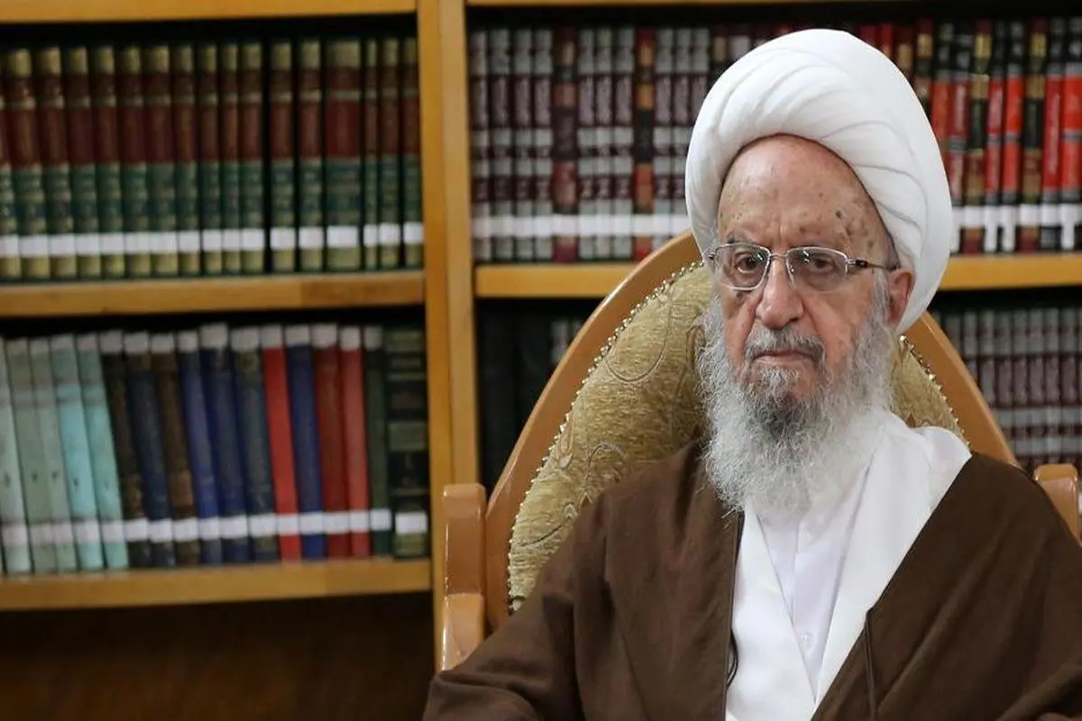 عکس زیرخاکی از آیت الله مکارم شیرازی در جوانی