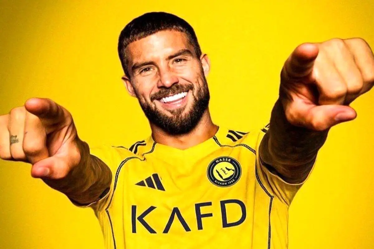 النصر از مدافع بارسلونا رونمایی کرد