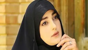 نماز متفاوت ستاره سادات قطبی در مسجدالنبی / تدبیر خانم مجری در زیارت متفاوت