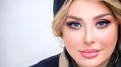 نیوشا ضیغمی با یک آرایش خاص و متفاوت ظاهر شد!