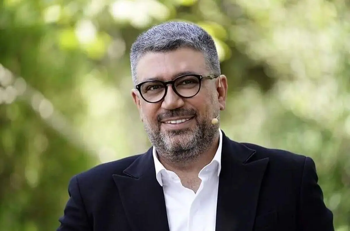 رضا رشیدپور سبک زندگی‌اش را به رخ گلزار کشید/رشیدپور در هواپیمای خصوصی/عکس