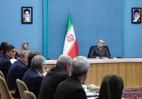 پزشکیان: لایحه بودجه ۱۴۰۵ آتش تورم را کم‌رمق و گرانی را کنترل می‌کند
