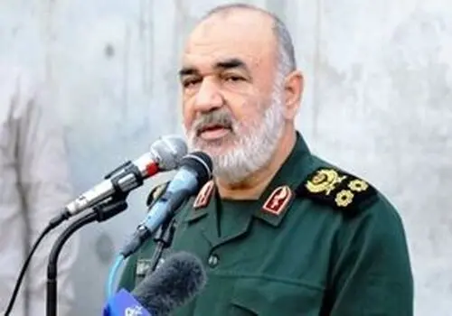 درجه سپهبدی به خانواده شهید سلامی اهدا شد + عکس